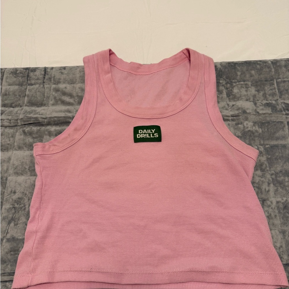 Daily Drills Logo Tank in Blush